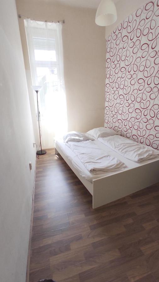 Synagogue View Guest House Guest house Budapest